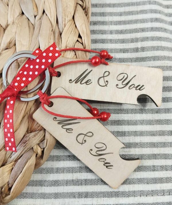 Ξυλινο σετ μπρελόκ -Me and You-